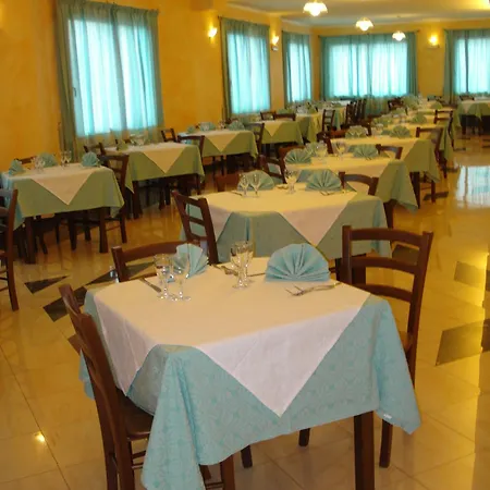 Ξενοδοχείο Baia Marina Orosei