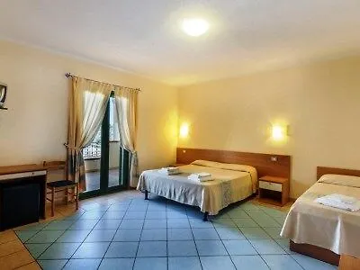 Baia Marina Ξενοδοχείο 3*